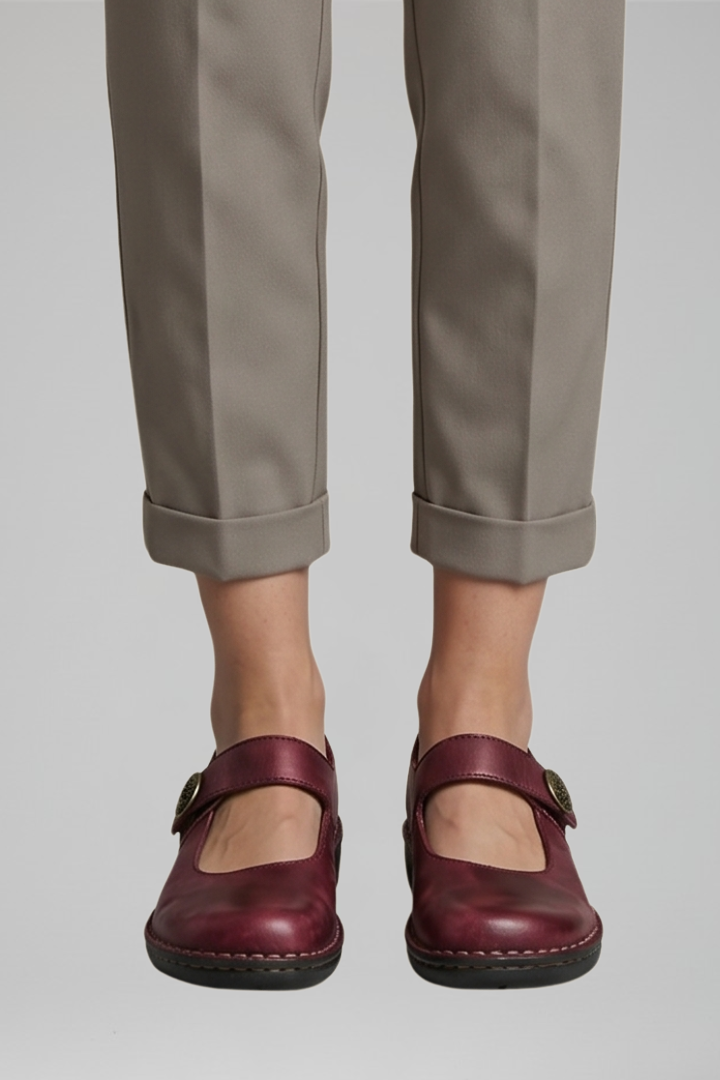 Women's Orthopaedic Mary Jane Flats with Strap Closure for Everyday Wear