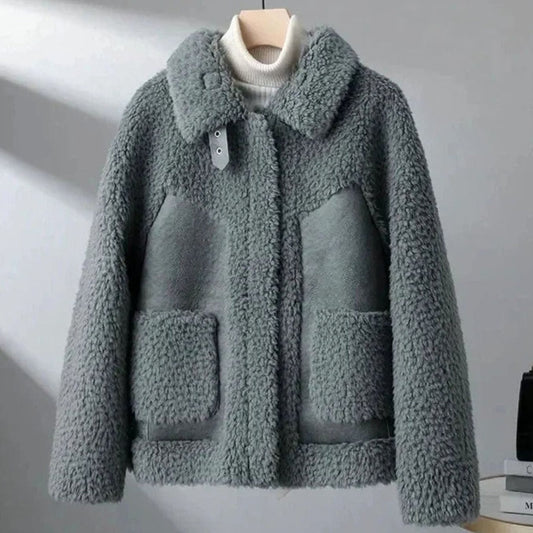 Women's Shearling Fleece Winter Coat Structured Collar Patch Pocket Jacket