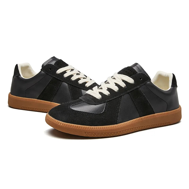 Men's Retro Low Top Lace Up Sneakers