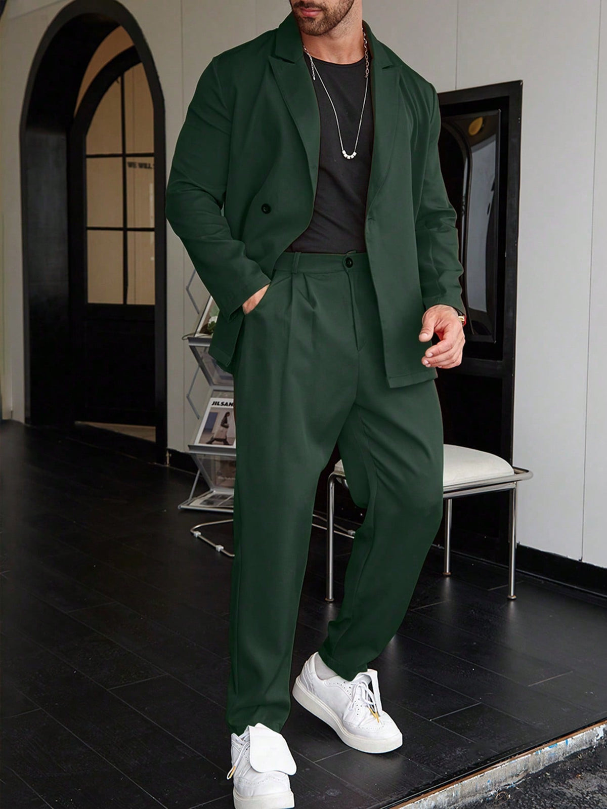 Men’s Slim Fit Two-Piece Tailored Business Suit Set
