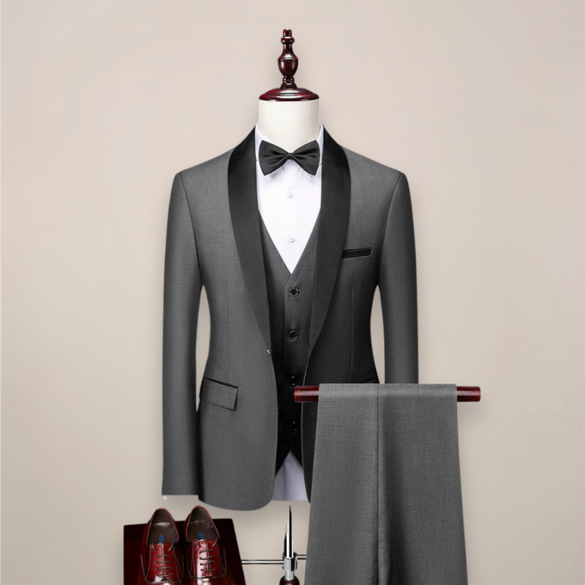 Men's Three Piece Shawl Lapel Tuxedo Suit