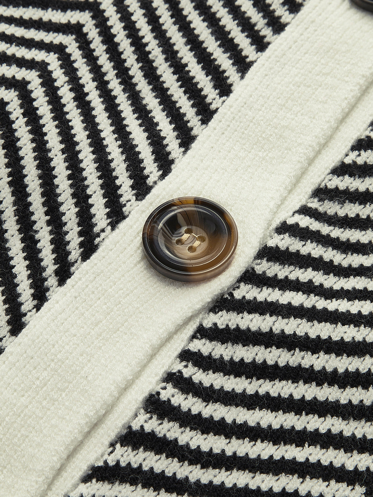 Women's Chevron Contrast Button-Up Cardigan