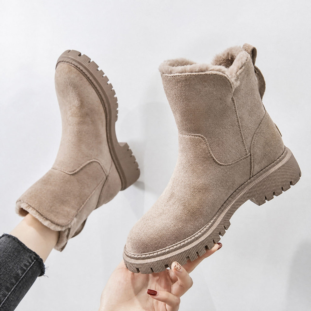 Women's Chunky Platform Ankle Boots with Warm Winter Lining