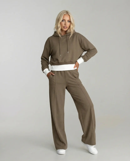 Brown cropped hoodie and wide leg tracksuit by Ilynora, front view with soft fabric and comfortable fit