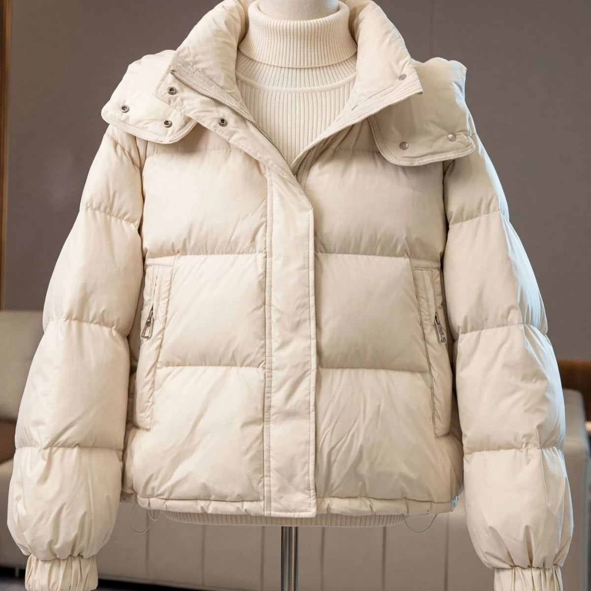 Women's Cropped Oversized Quilted Puffer Winter Coat