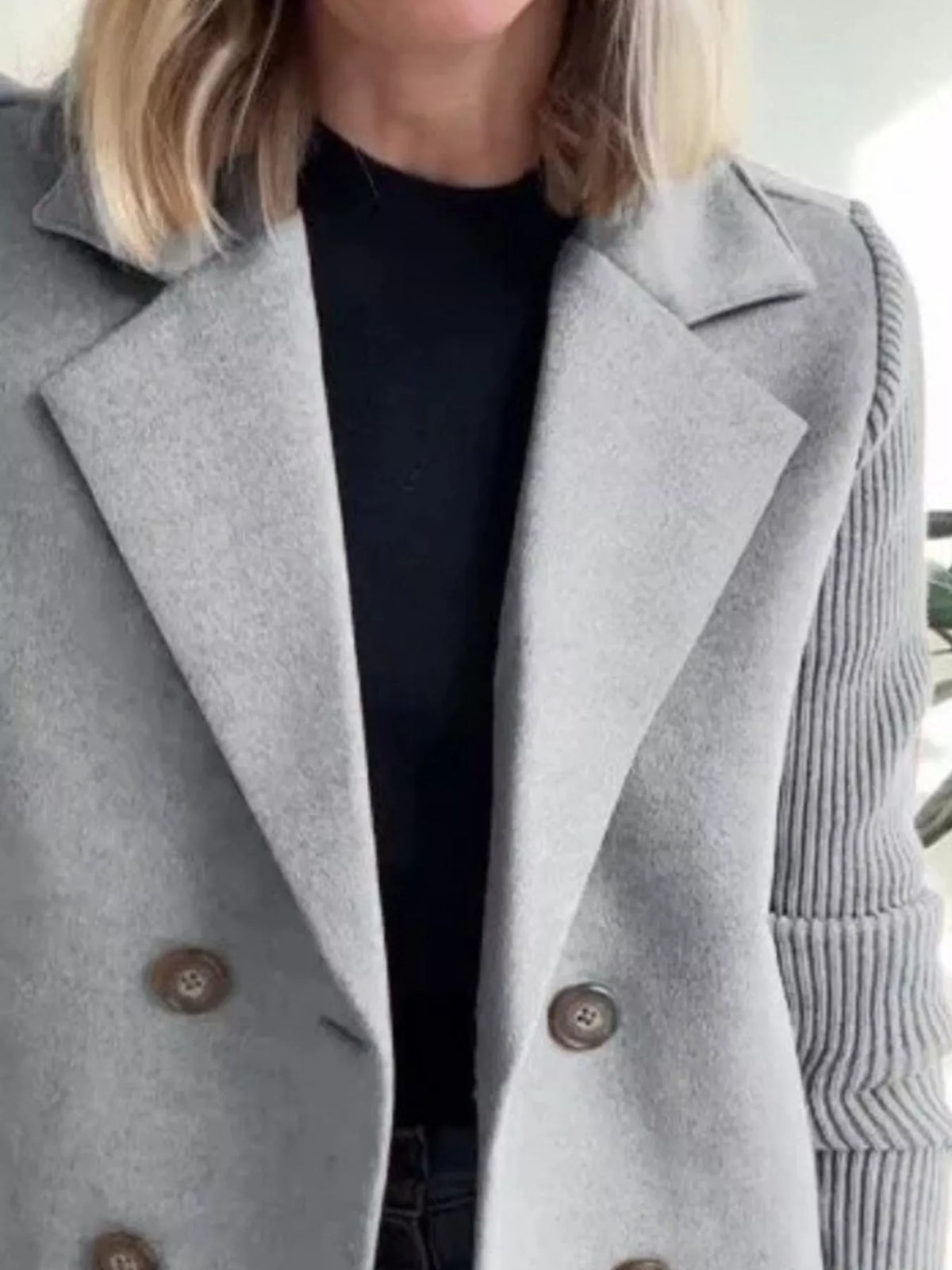 Women's Double Breasted Short Coat with Shawl Collar and Knit Cuffs