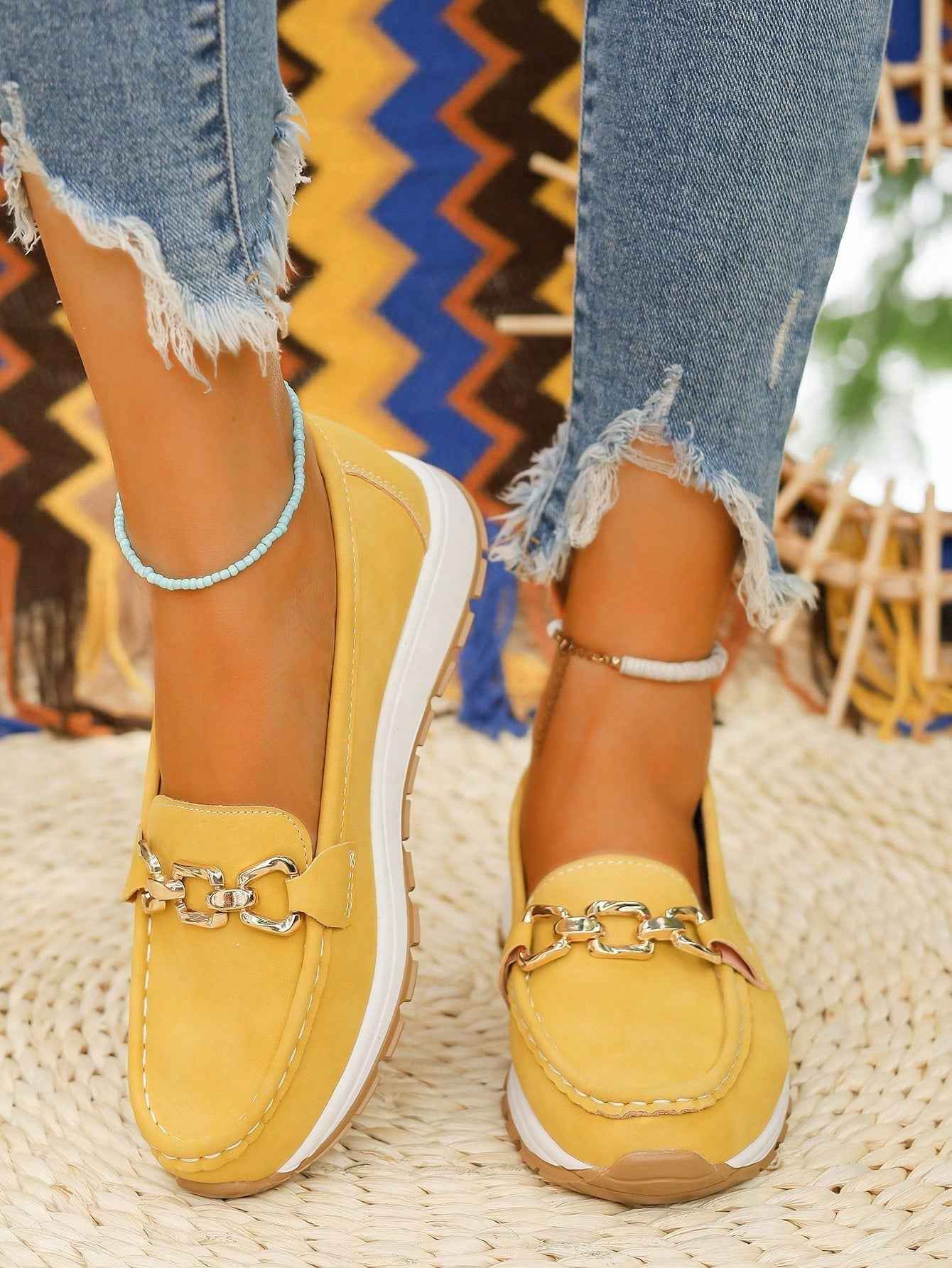 Women's Elegant Buckle Detail Loafers
