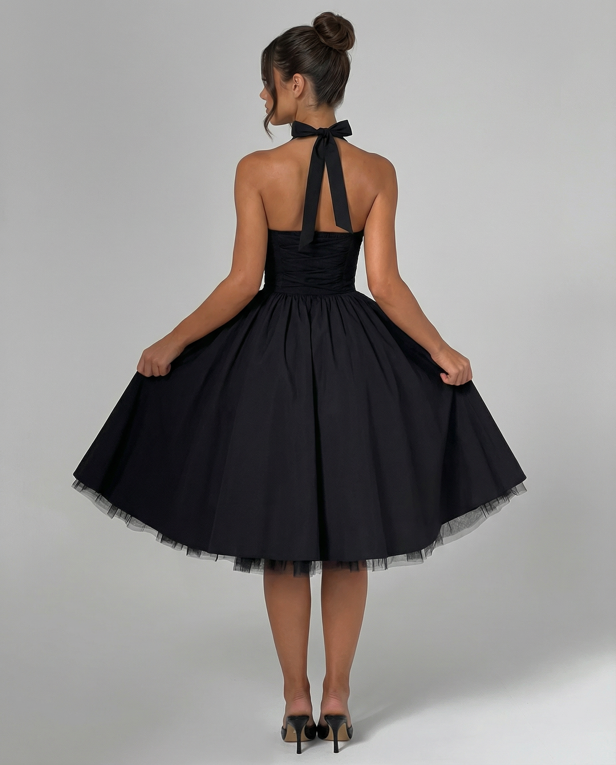 Women's Halter Neck Lace-Up Back Midi Dress