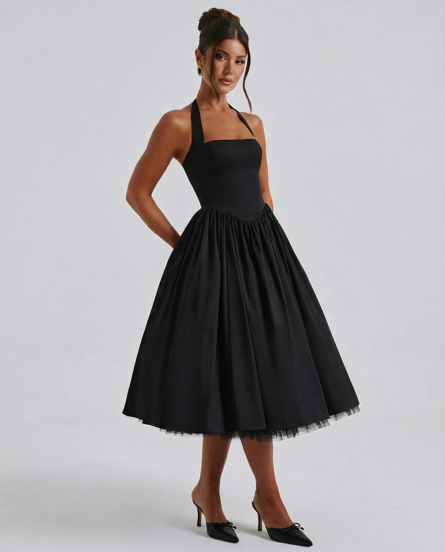 Women's Halter Neck Lace-Up Back Midi Dress