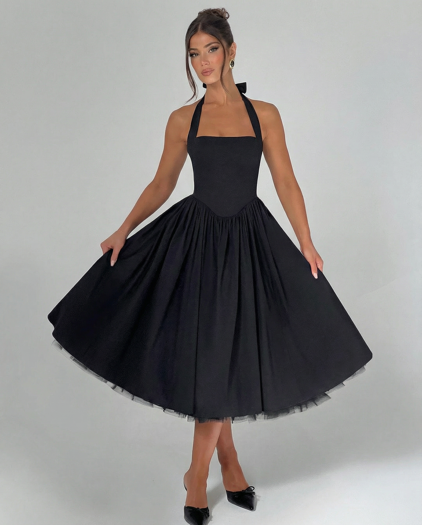 Women's Halter Neck Lace-Up Back Midi Dress