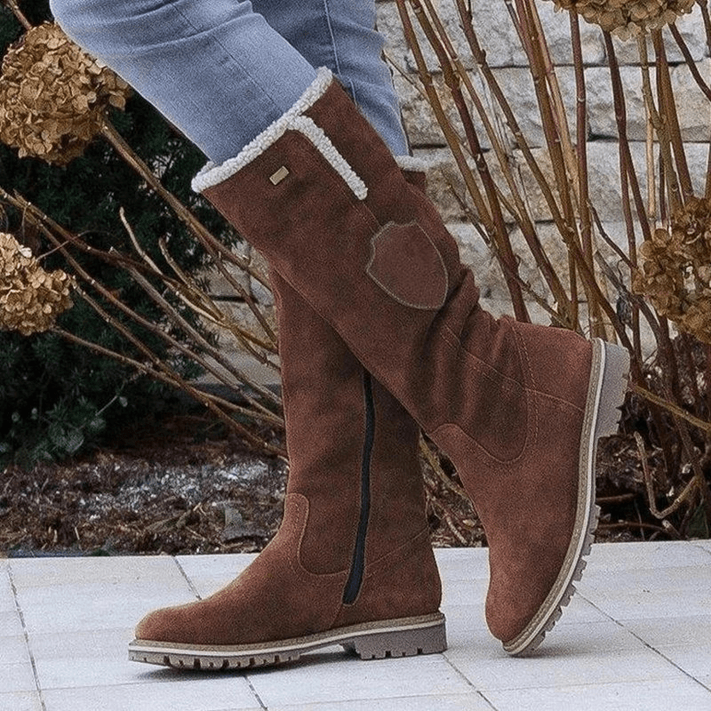 Women's Lined Winter Boots with Decorative Patch Accent