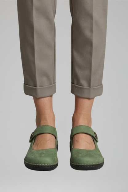 Women's Orthopaedic Mary Jane Flats with Strap Closure for Everyday Wear