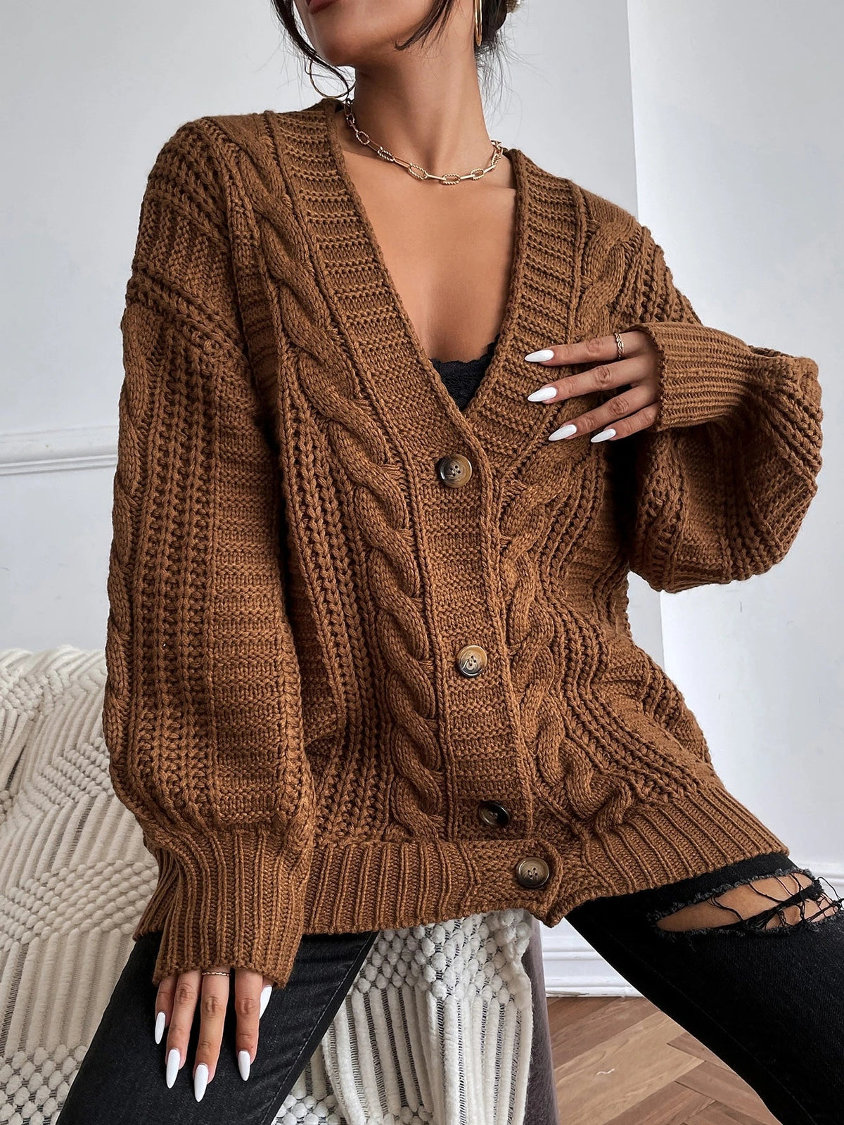 Women's Oversized Cable Knit Cardigan