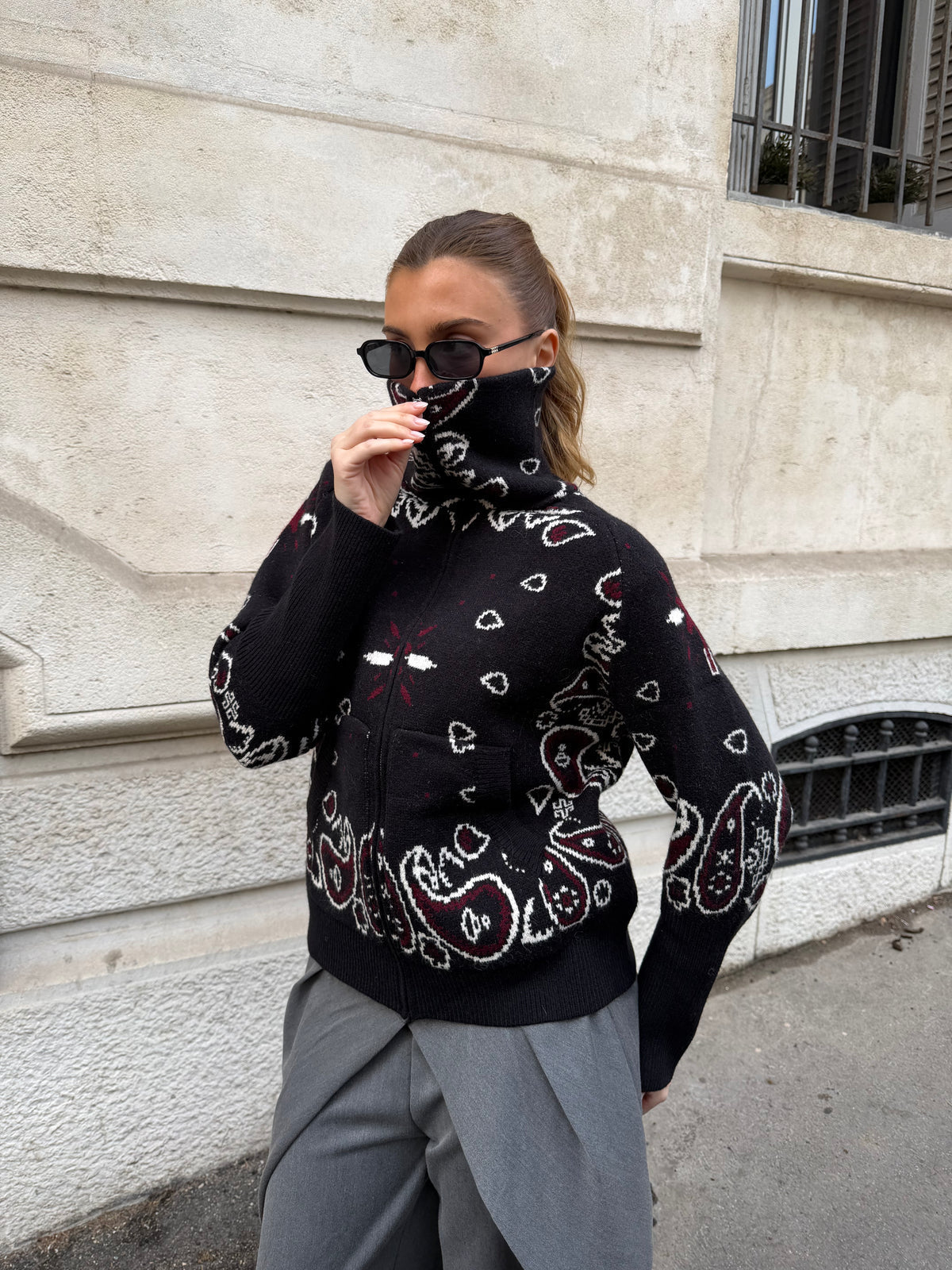 Women's Paisley Print High Collar Zip Cardigan