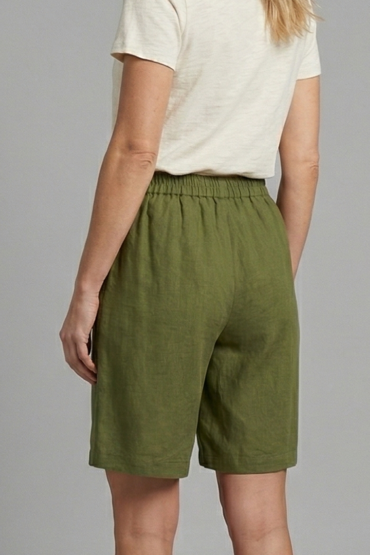 Women's Relaxed Linen Shorts With Side Pockets