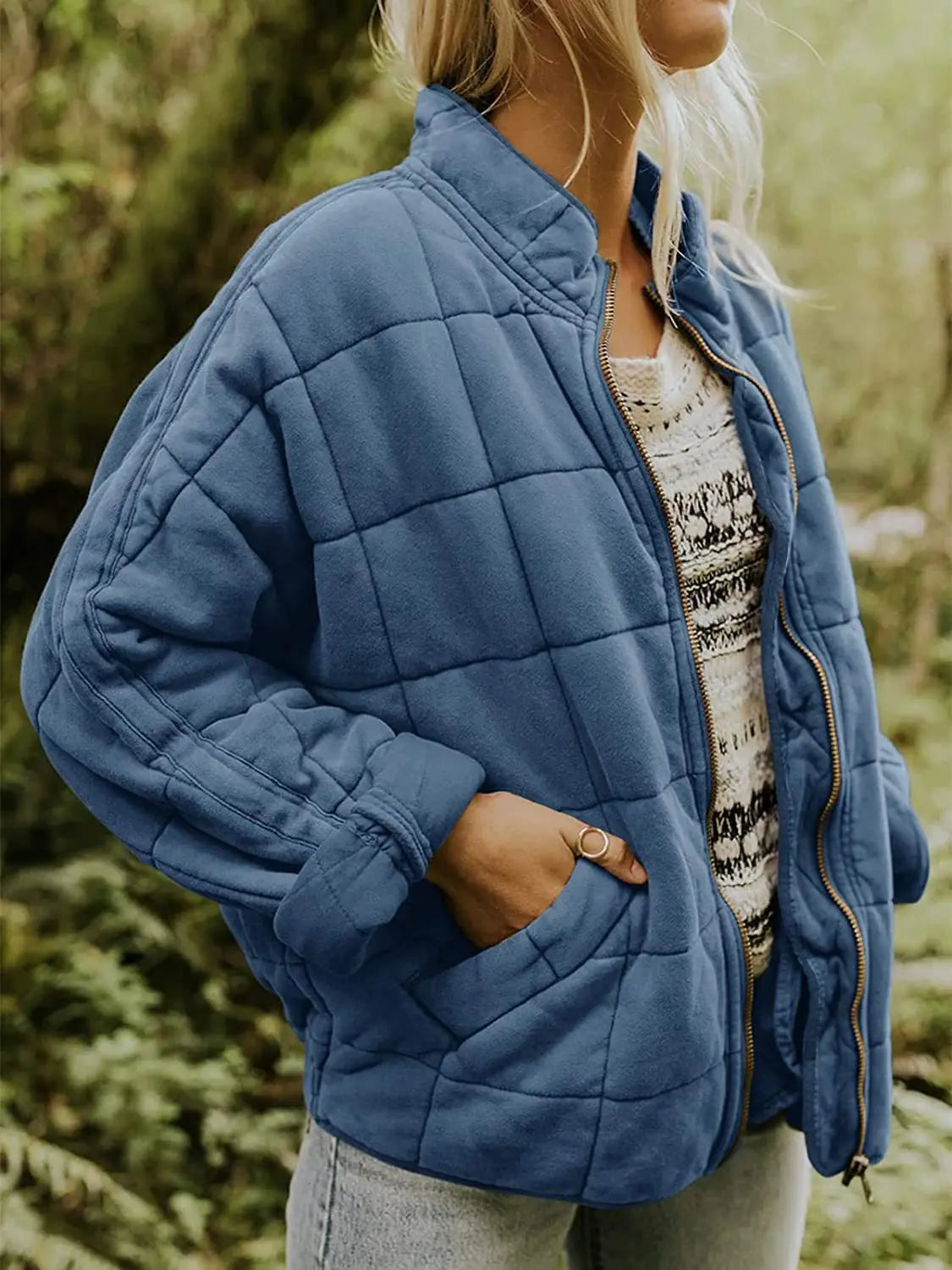 Women's Relaxed Quilted Jacket with Zip Front & Warm Lining
