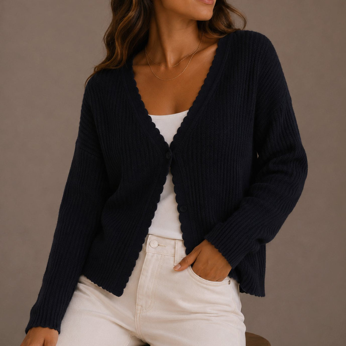 Women's Scallop Trim V Neck Button Front Knitted Cardigan