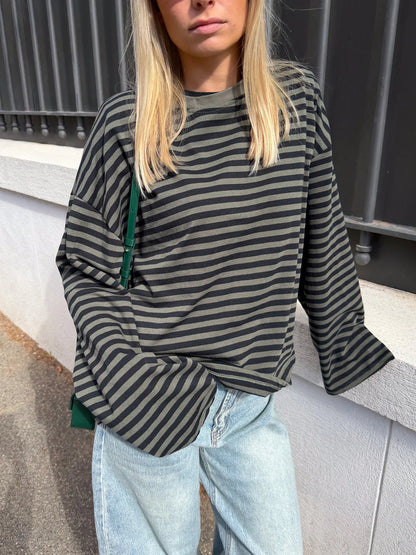 Women's Striped Oversized Crew Neck Jumper