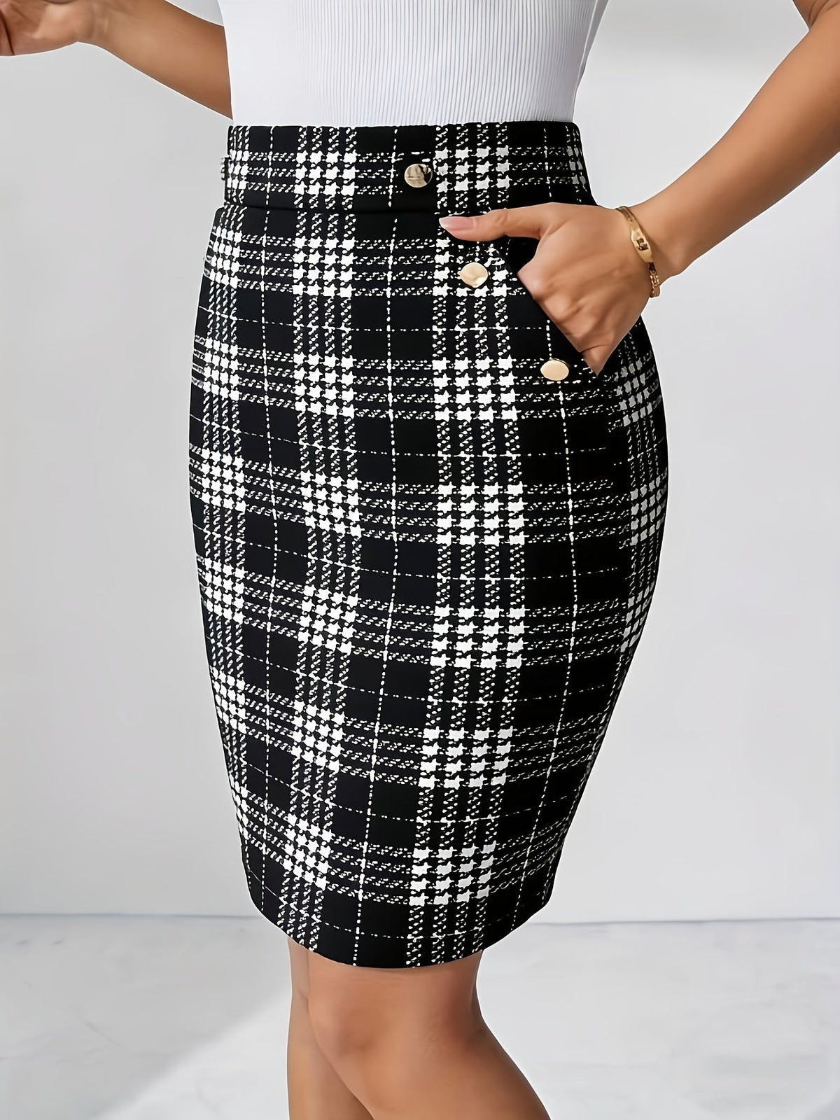 Women's Tweed Check Mini Skirt with Gold Buttons and Pockets