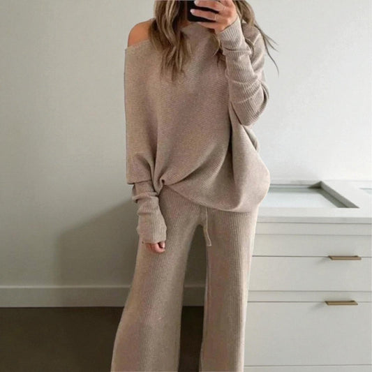 Women's Two-Piece Lounge Set in Relaxed Fit