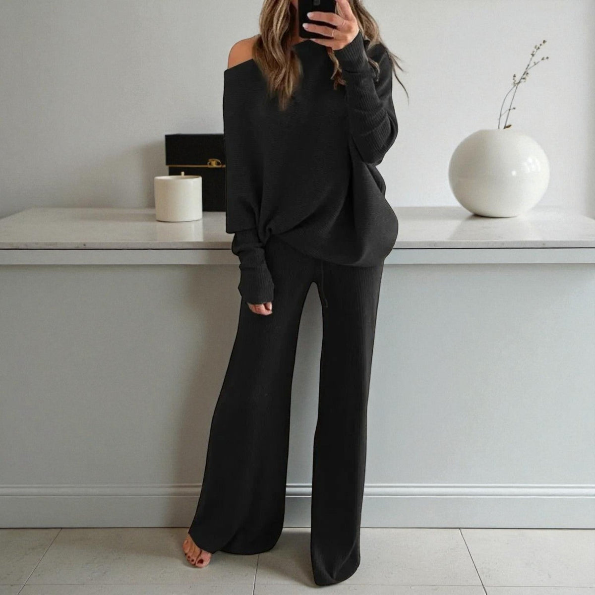 Women's Two-Piece Lounge Set in Relaxed Fit