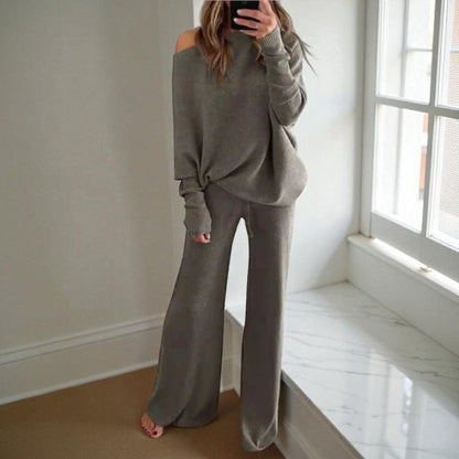 Women's Two-Piece Lounge Set in Relaxed Fit