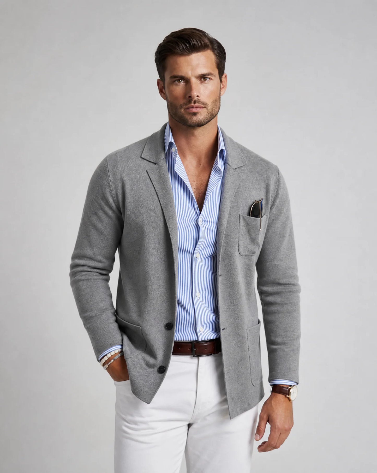 Men's grey lightweight knit blazer with tailored fit, patch pockets and versatile business casual styling by ILYNORA