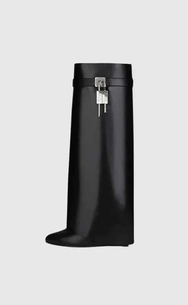 Women’s Knee High Pointed Toe Boots
