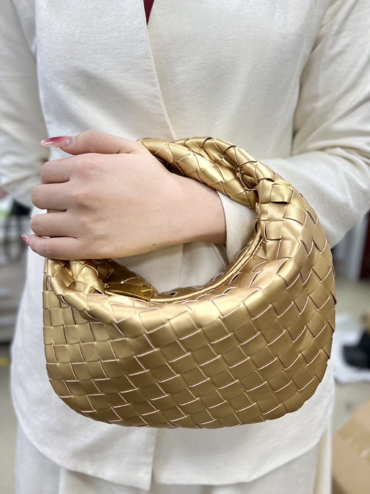 Women's Woven Knot Handle Mini Bag